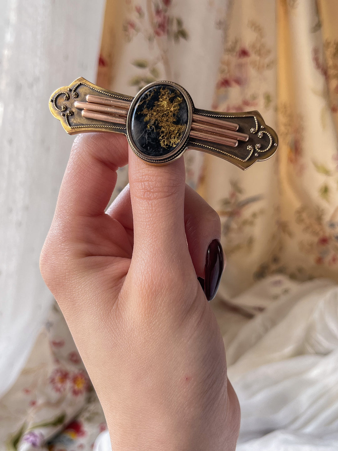 Black Gold In Quartz Brooch Circa 1860 American Gold Rush