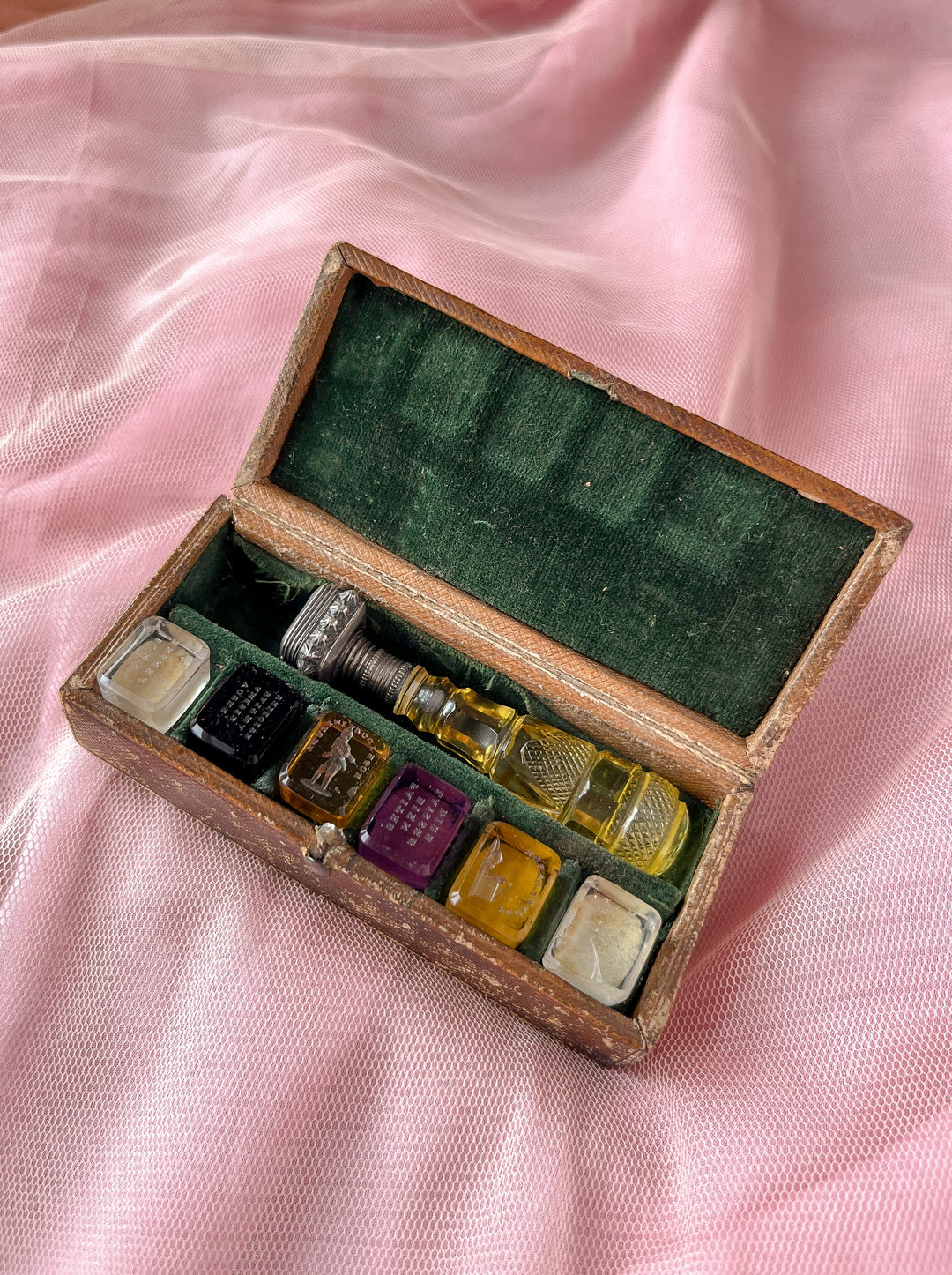 Outrageous English Seal Set with French Expressions and Carved Citrine Handle C. 1800