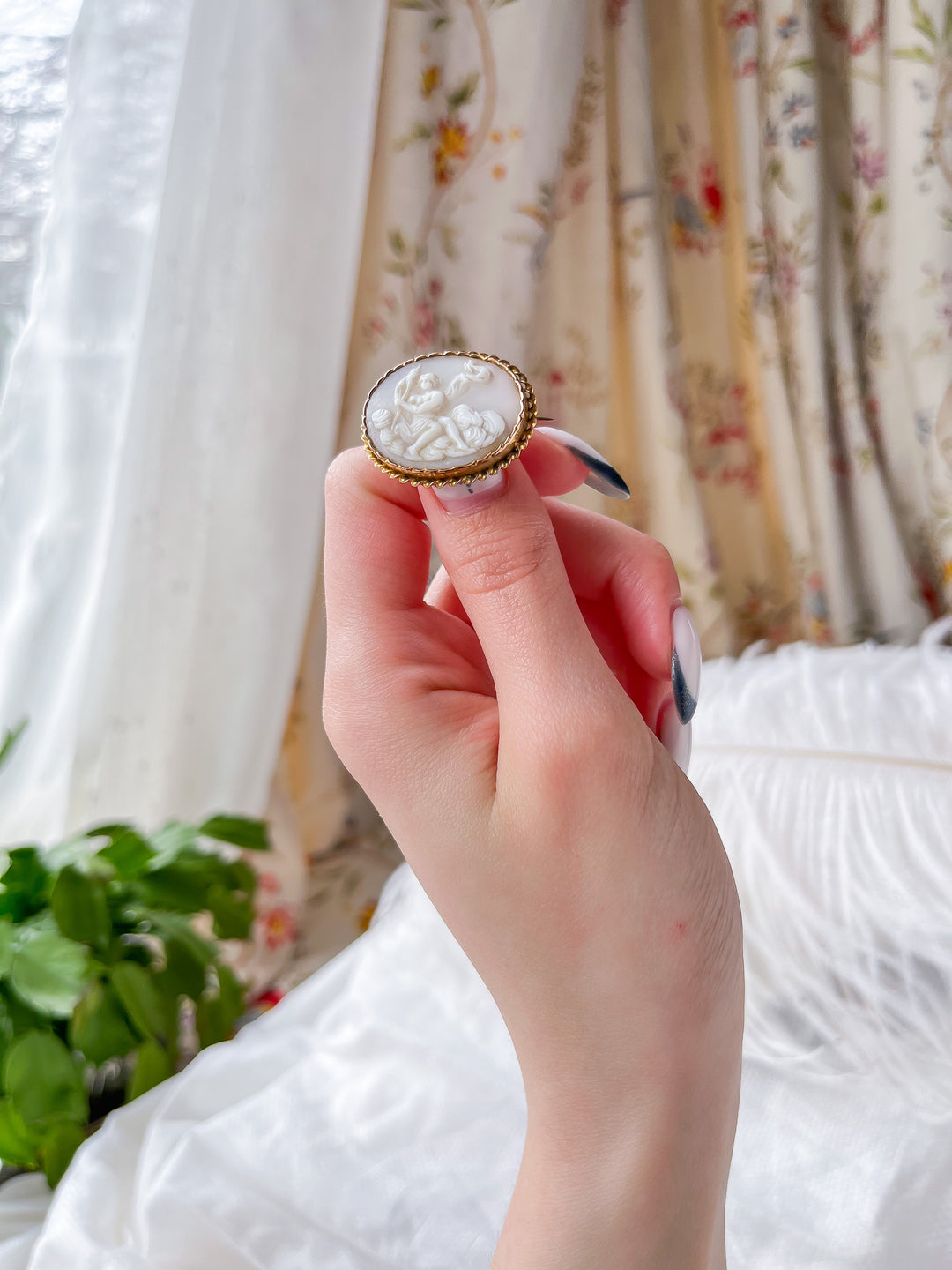 Captivating White Shell Cameo of Dawn Brooch