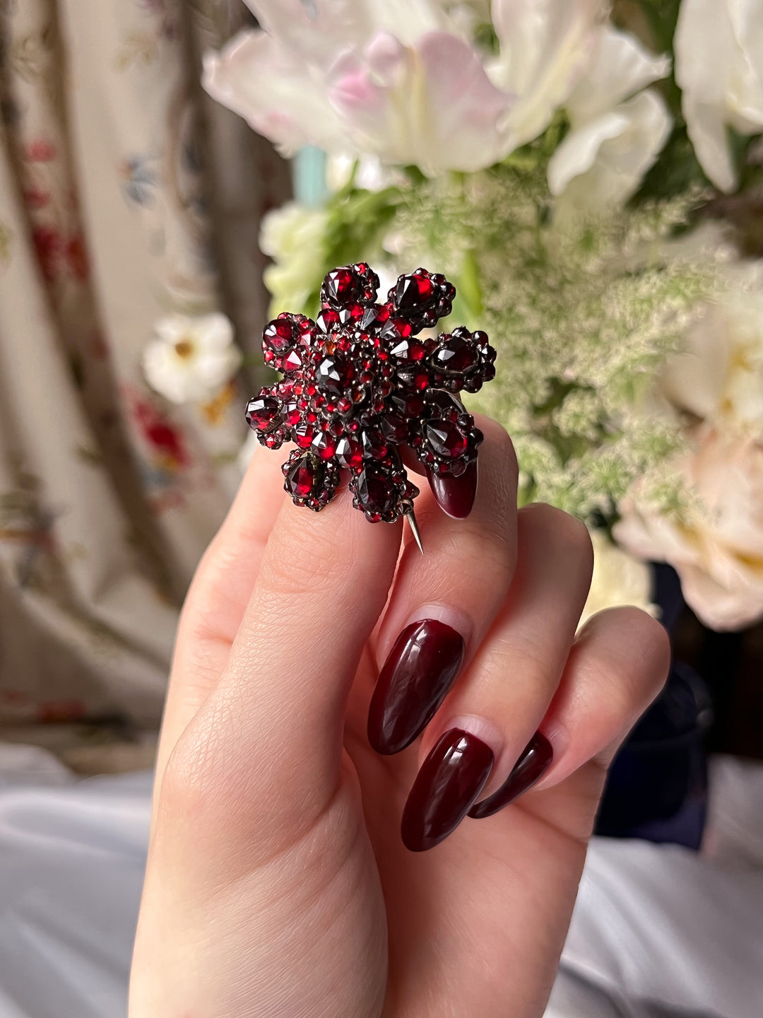 Beautiful Bohemian Garnet Brooch C. 1890