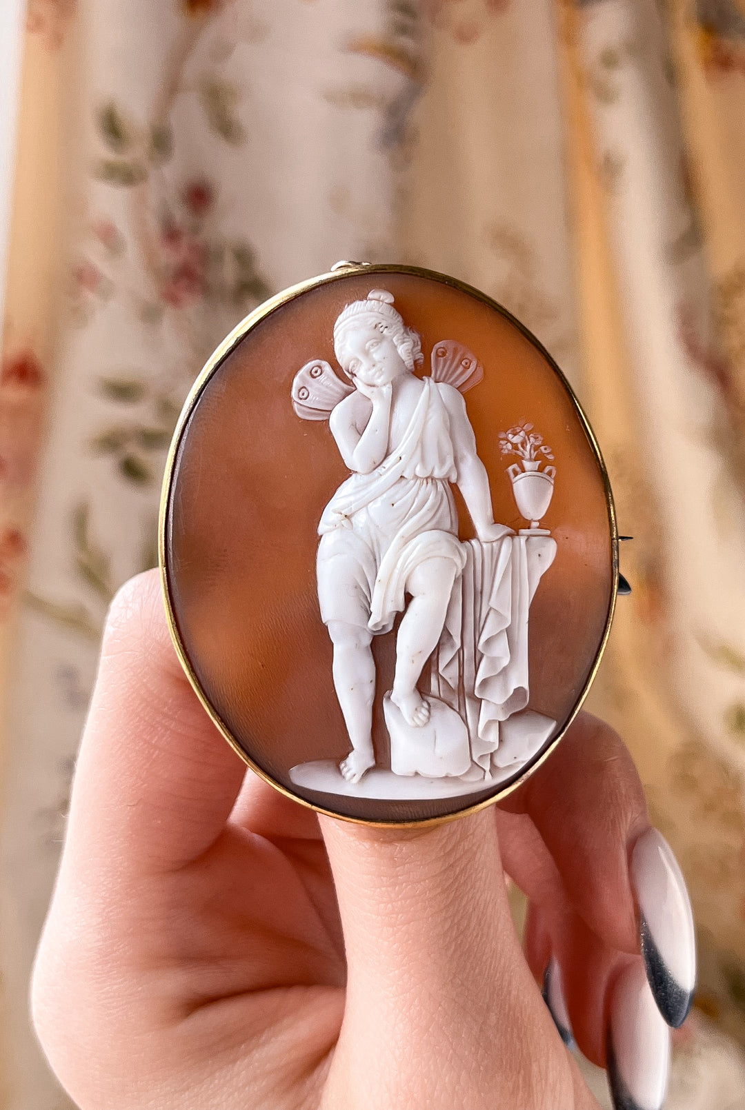 Rare Cameo Brooch of Teenage Psyche