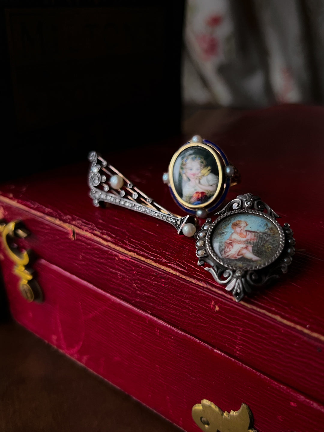 Enamel Portrait Ring of Young Girl with European Goldfinch