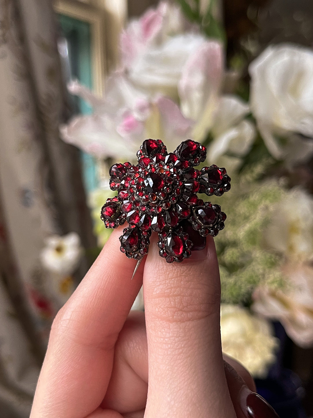 Beautiful Bohemian Garnet Brooch C. 1890