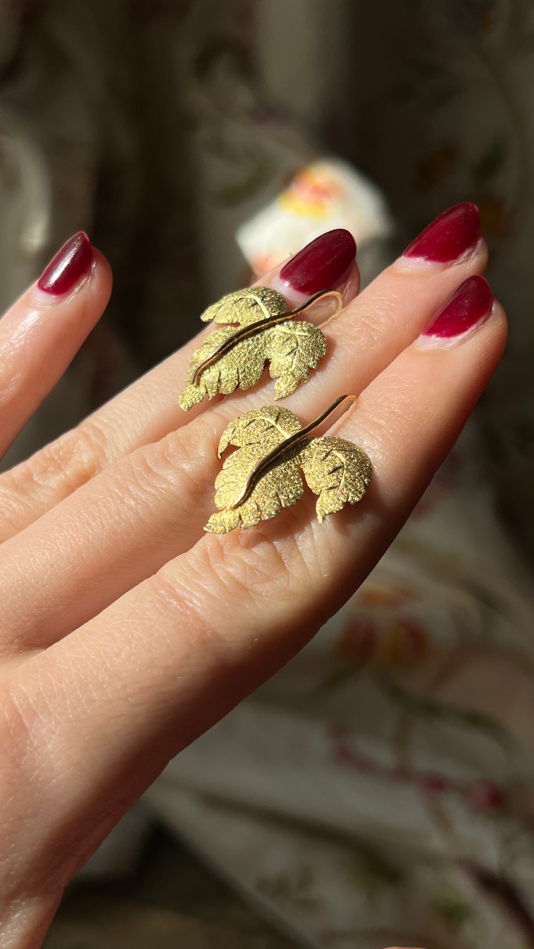 Wonderful Pair of 14ct Leaf Earrings