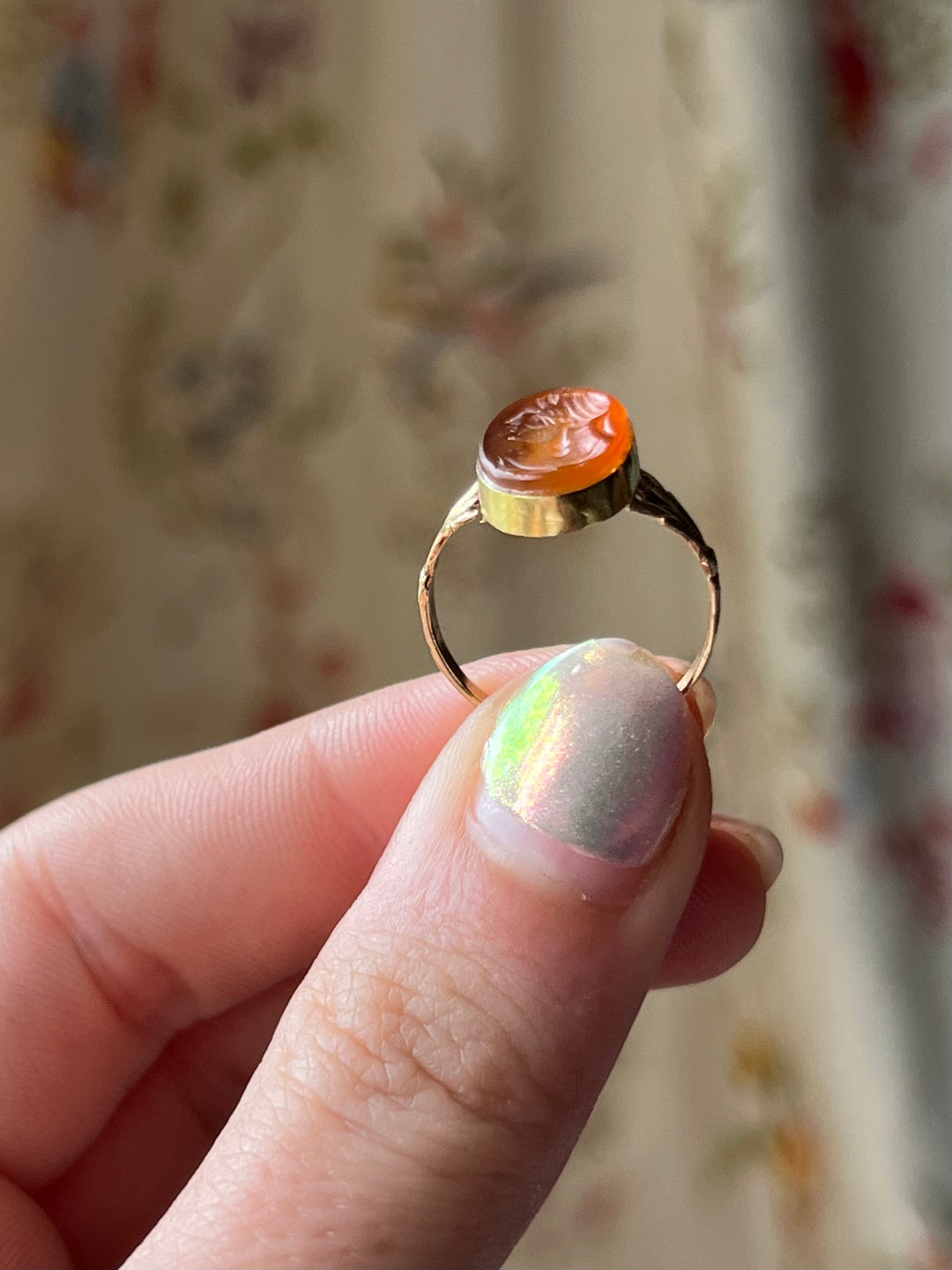 Amber Honey Persian Carnelian Intaglio Ring in 14ct