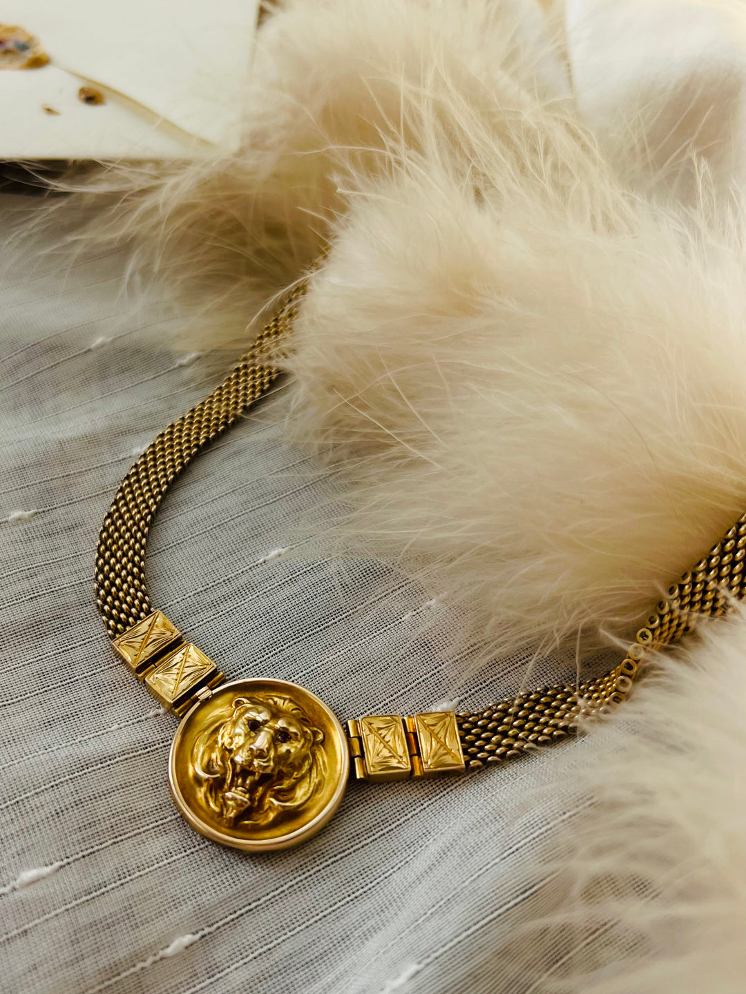 Art Nouveau Lion Collar in 14ct
