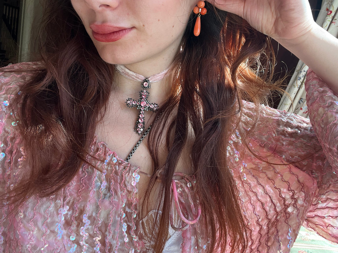 Stunning Pair of 1930's Coral Drop Earrings in 14ct
