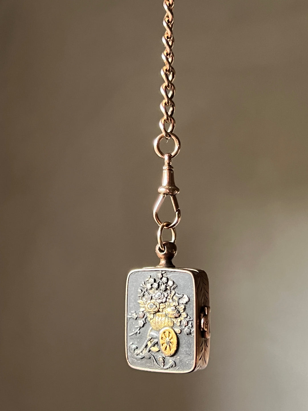 Shakudo Locket in 9ct Gold Circa 1890