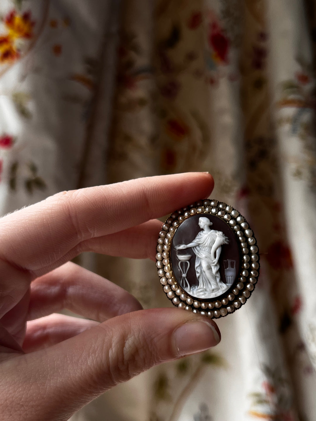 Rare Cameo of Ceres Holding Cournecopia in Harvest Rite
