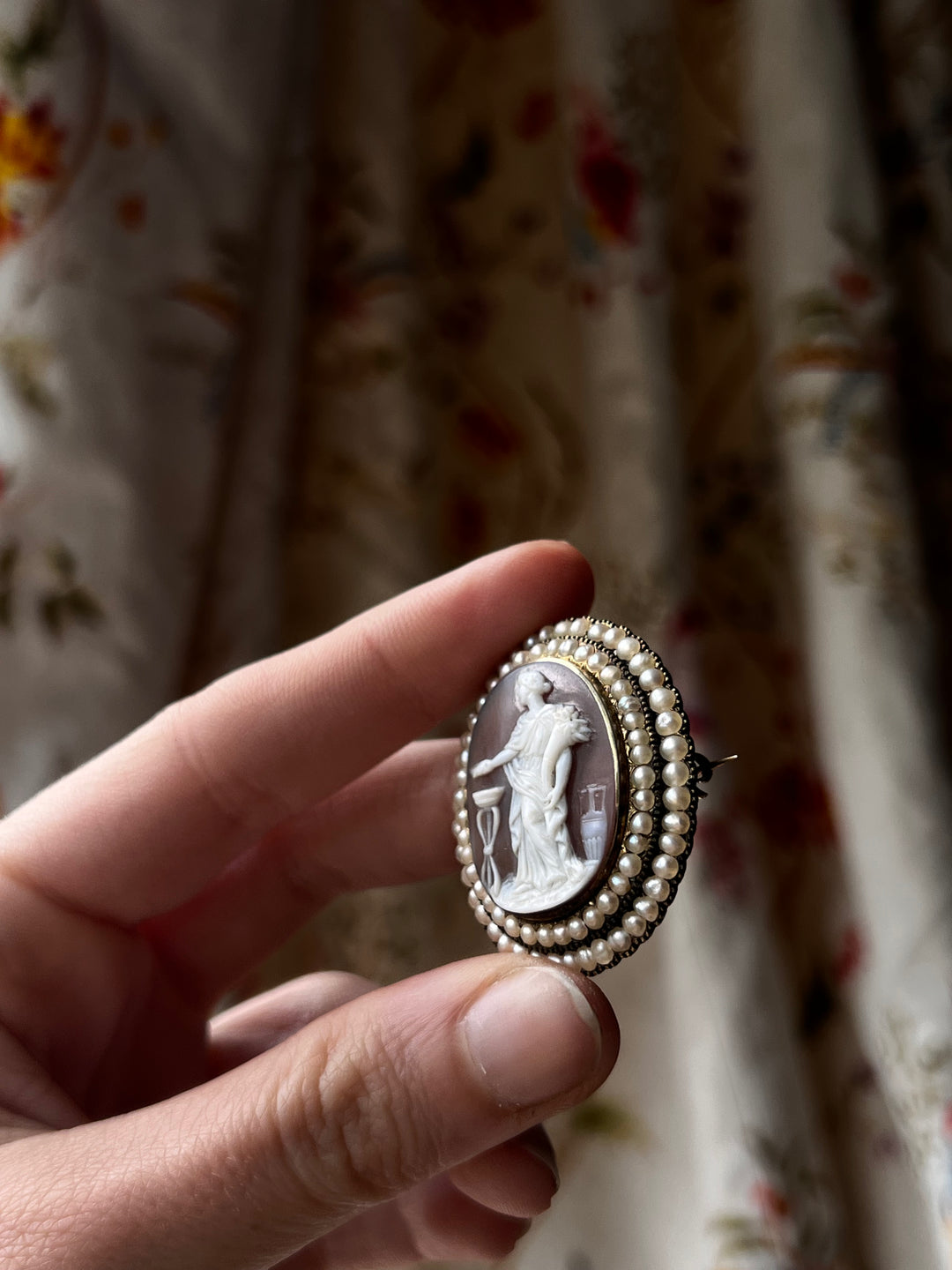 Rare Cameo of Ceres Holding Cournecopia in Harvest Rite