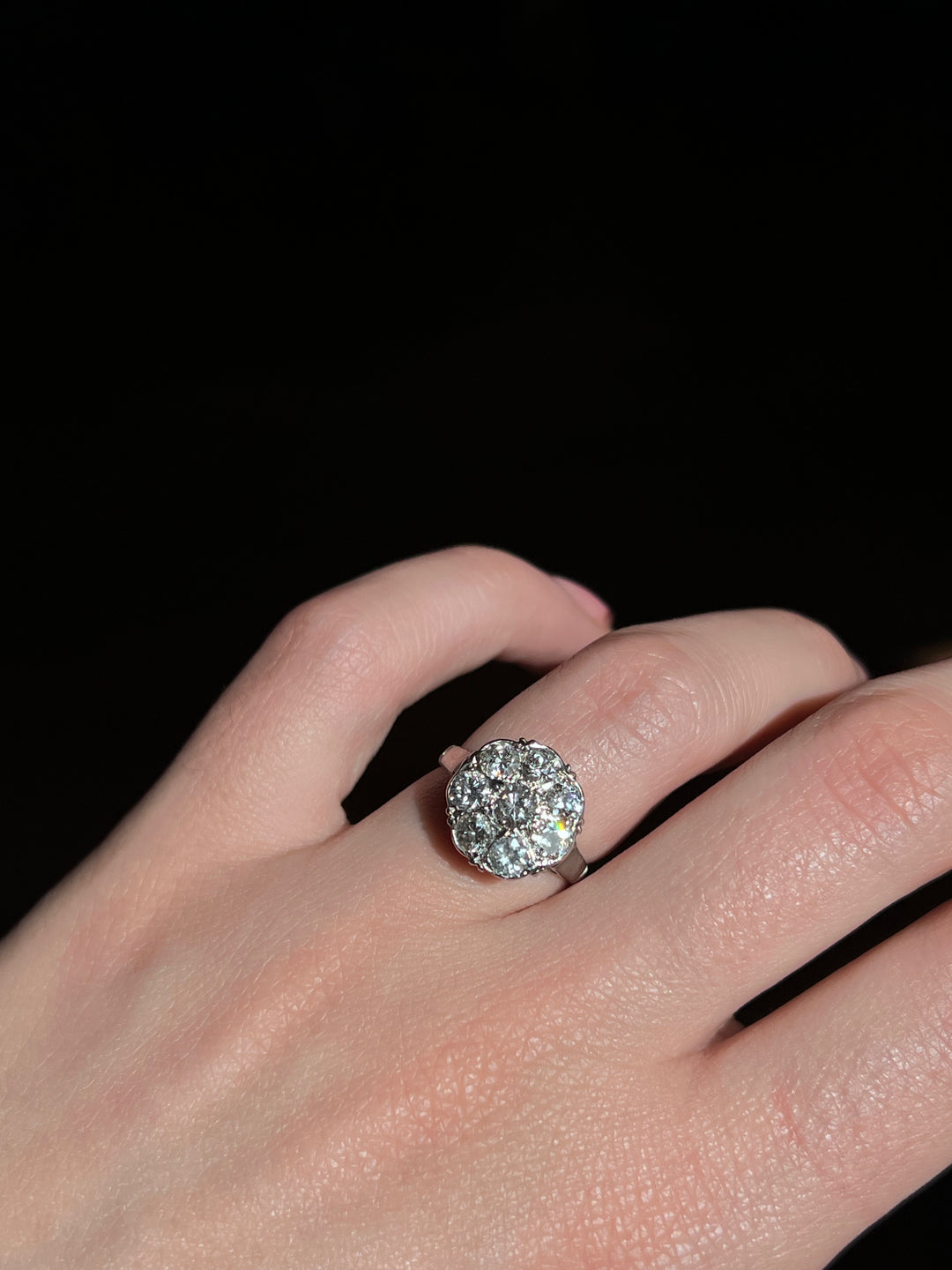 Gorgeous Post Deco Platinum and Diamond Daisy Ring