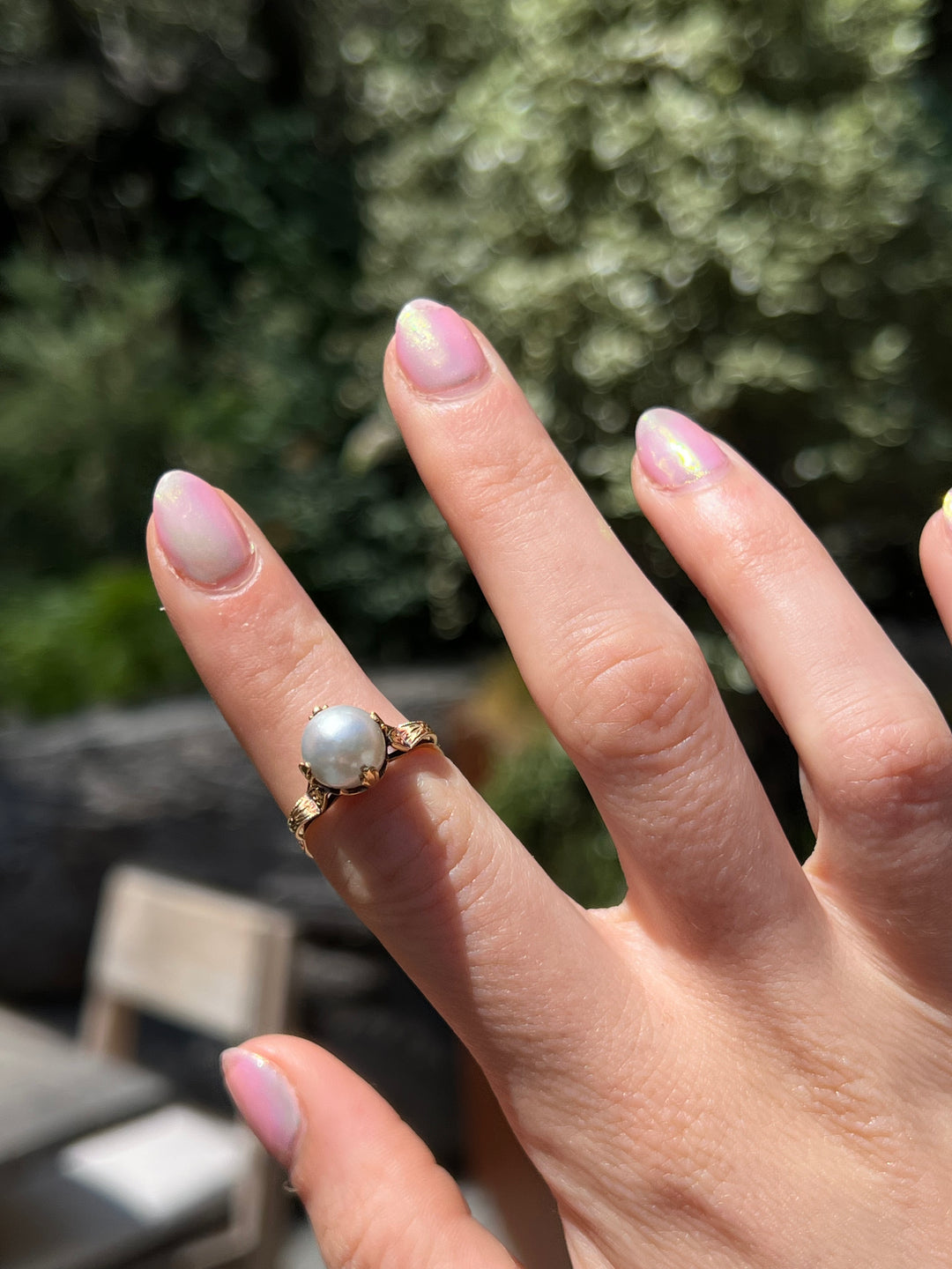 Gorgeous Blue-Grey Pearl In Celebrated High Setting