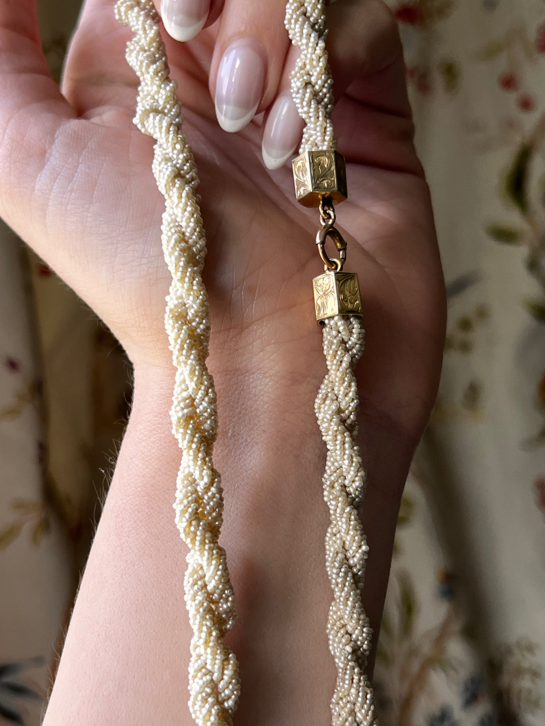 Extraordinarily Chic Pearl “Rope” Chain Circa 1840
