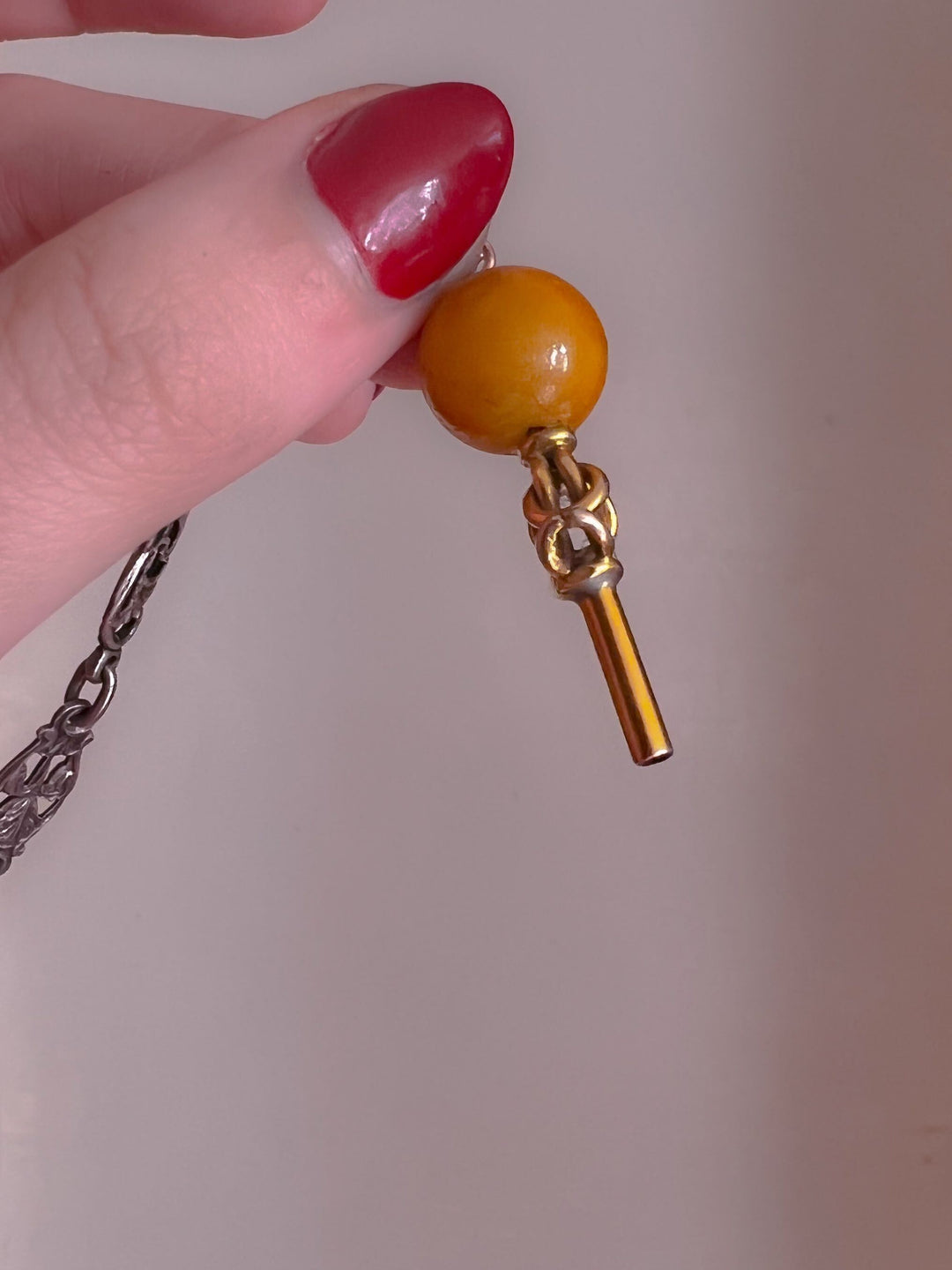 Baltic Amber and 9k Watch Key c. 1830