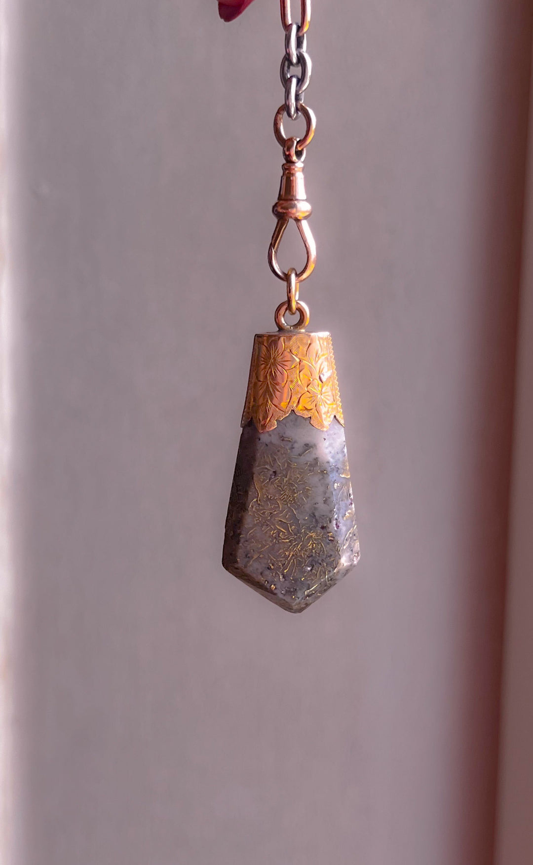 Stunning Gold-in-Quartz Pendant in 15k