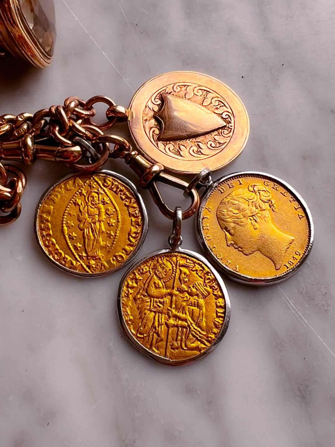 Rare British Sovereign Coin from 1842 in Original Curio Covet Setting
