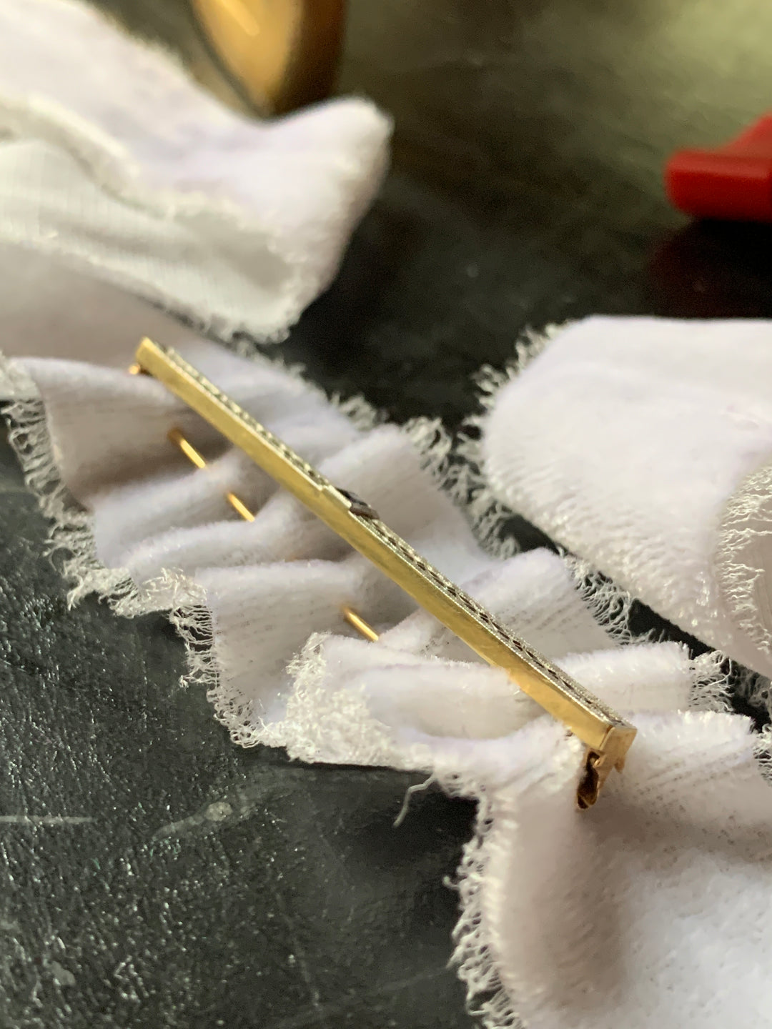 14ct American Bar Brooch with Natural Sapphire Circa 1910, Pre-Deco, 2.25” length