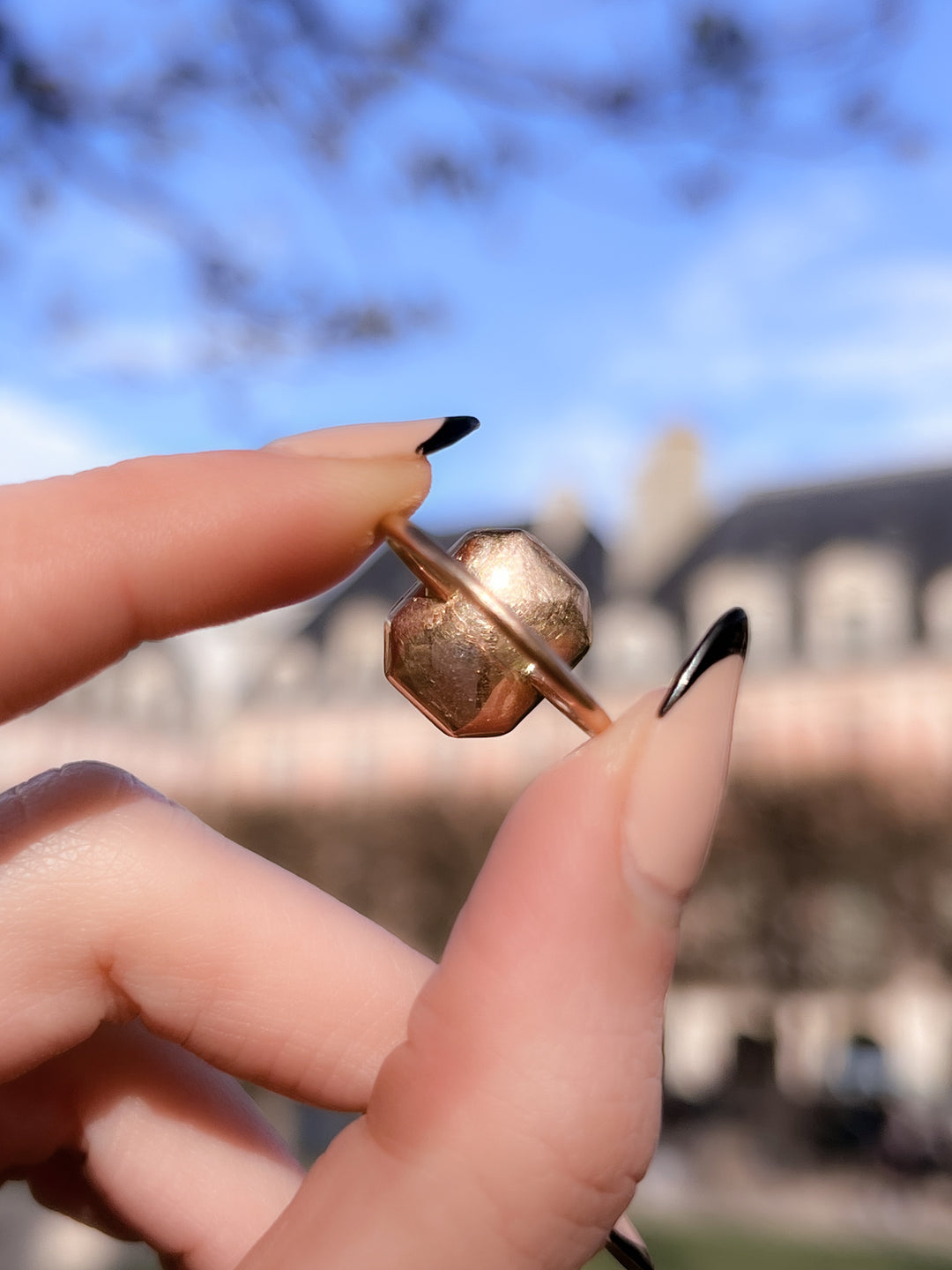 Outstanding Victorian Cameo And Enamel Ring in 9ct