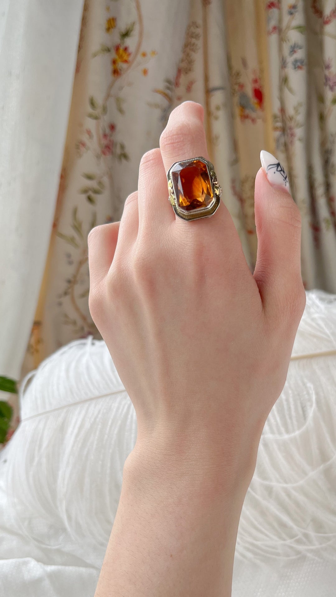 Art Deco Citrine cocktail ring in White and Yellow Gold