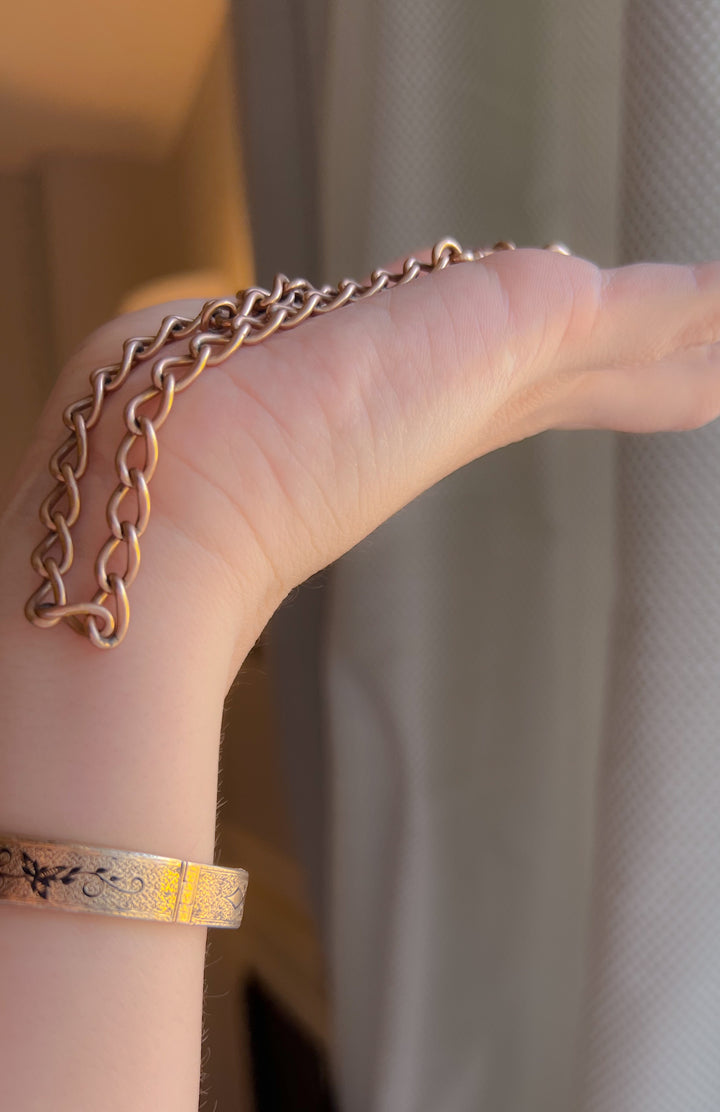 9ct Double Dog Clip Chain with T Bar