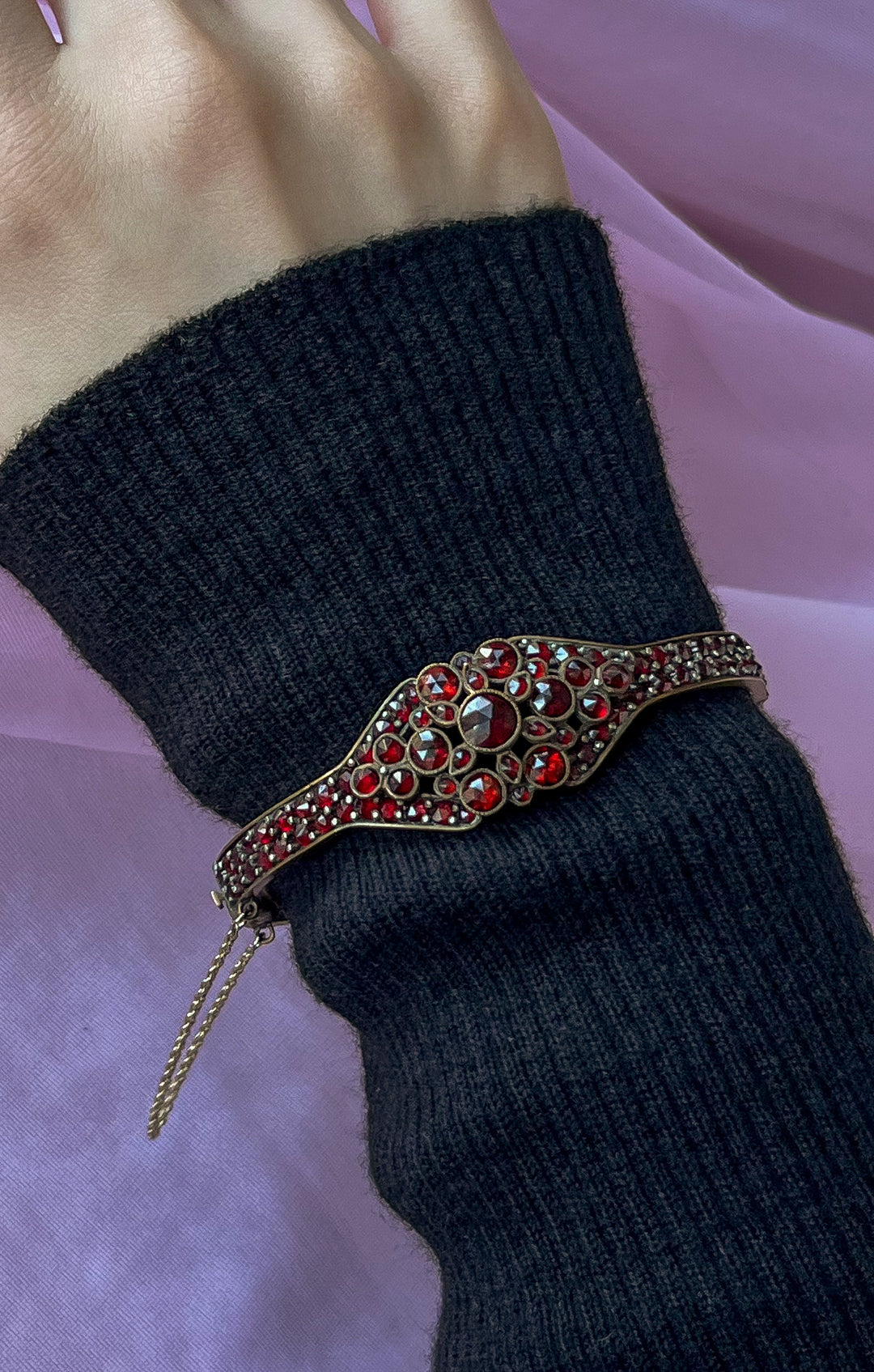 Lovely Bohemian Garnet Bangle Bracelet with Cartouche Medallion c. 1890