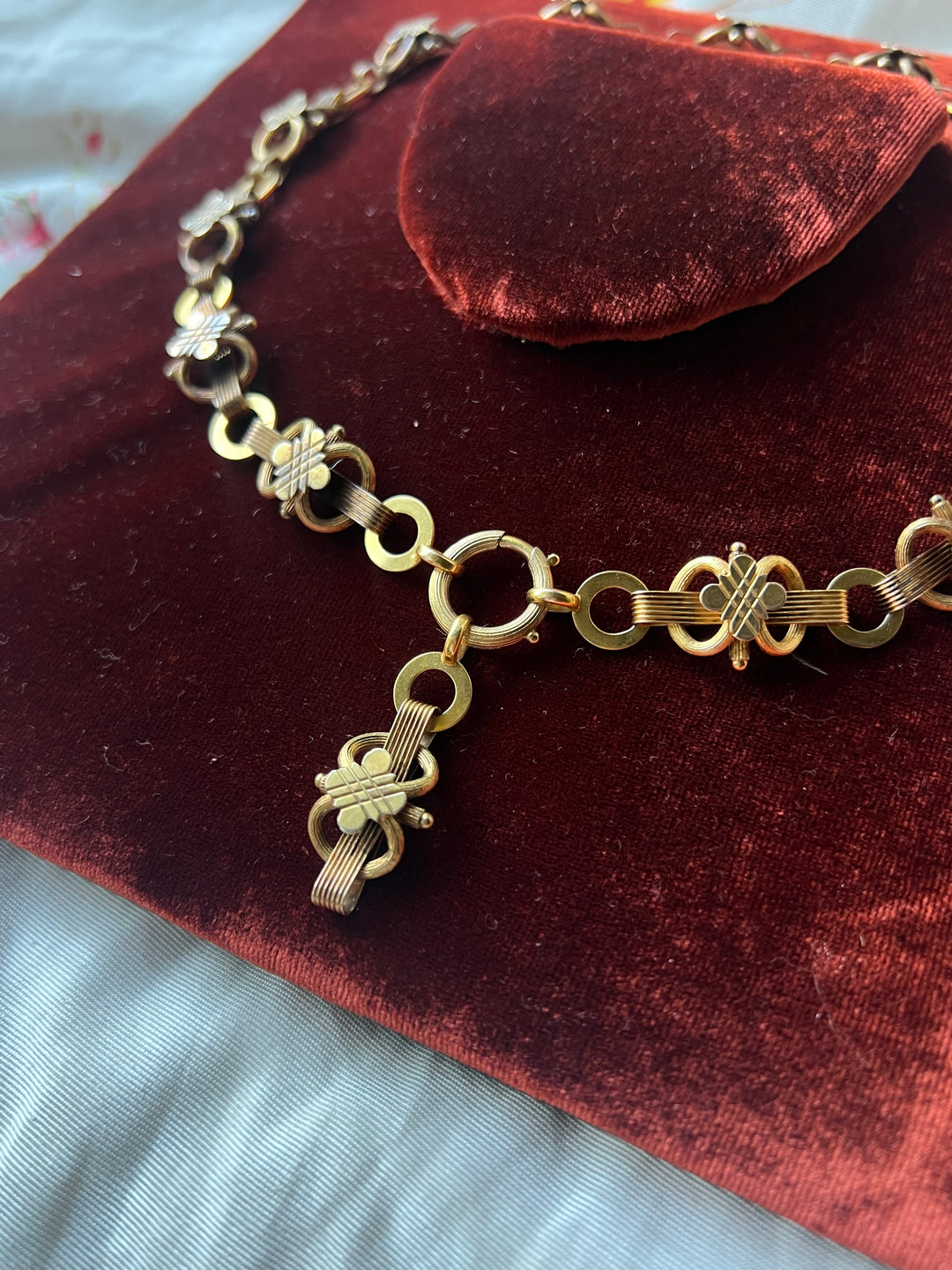 American Victorian Neogothic Chain in 14ct