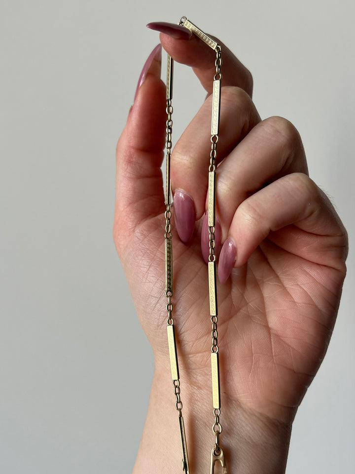 14ct Stunning Post-Deco Greek Key Bar Chain
