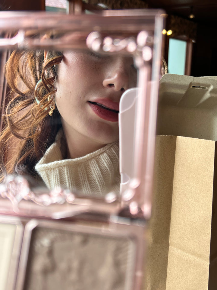 14ct Carved Jade Hoop Earrings