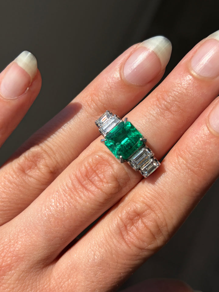 Platinum Emerald & Step Cut Diamond Ring | 4.21ctw | Solid Platinum PT900 | Vintage c.1980s