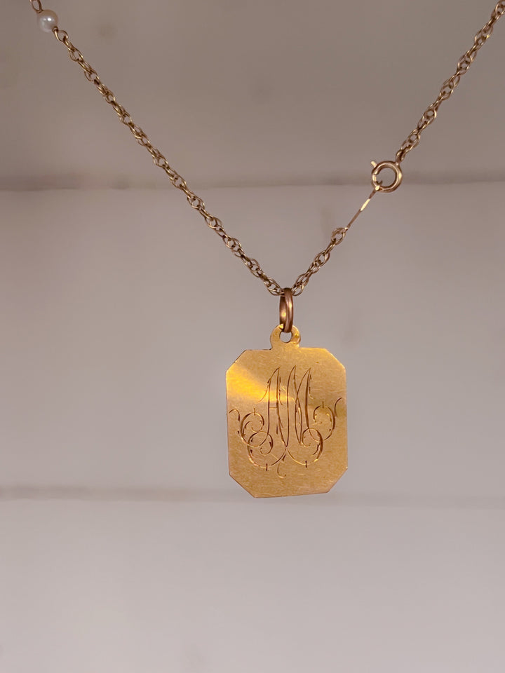 Superb French Madonna Medallion in 18ct