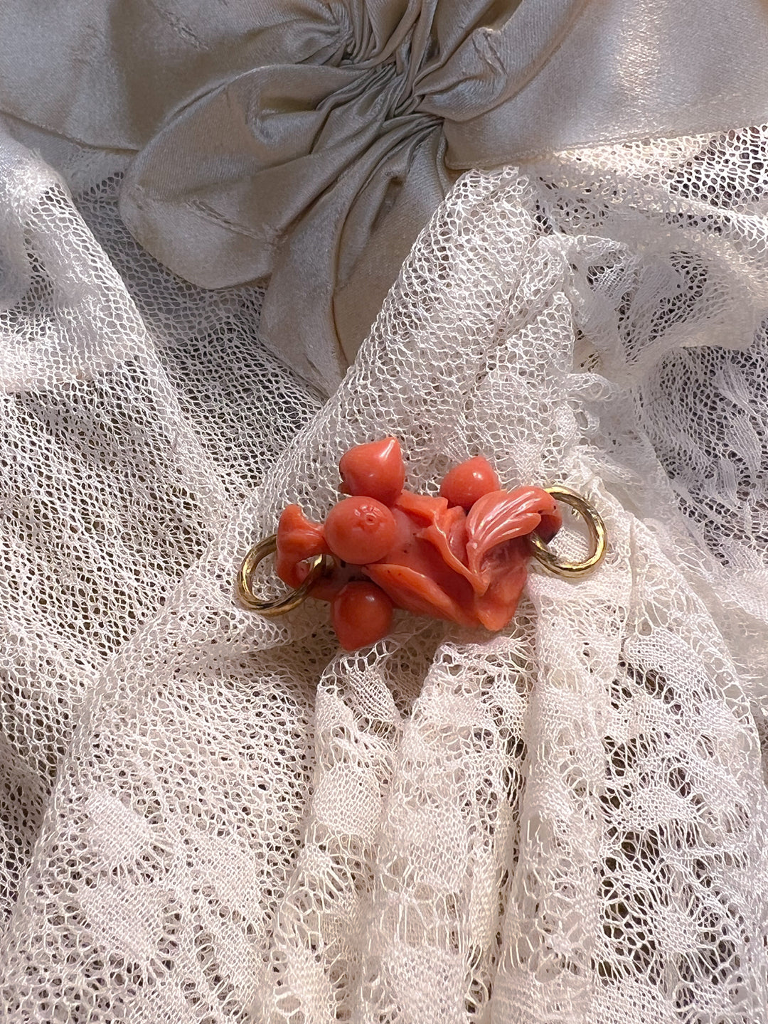 Exceptional Victorian Coral Pendant with 22ct Rings