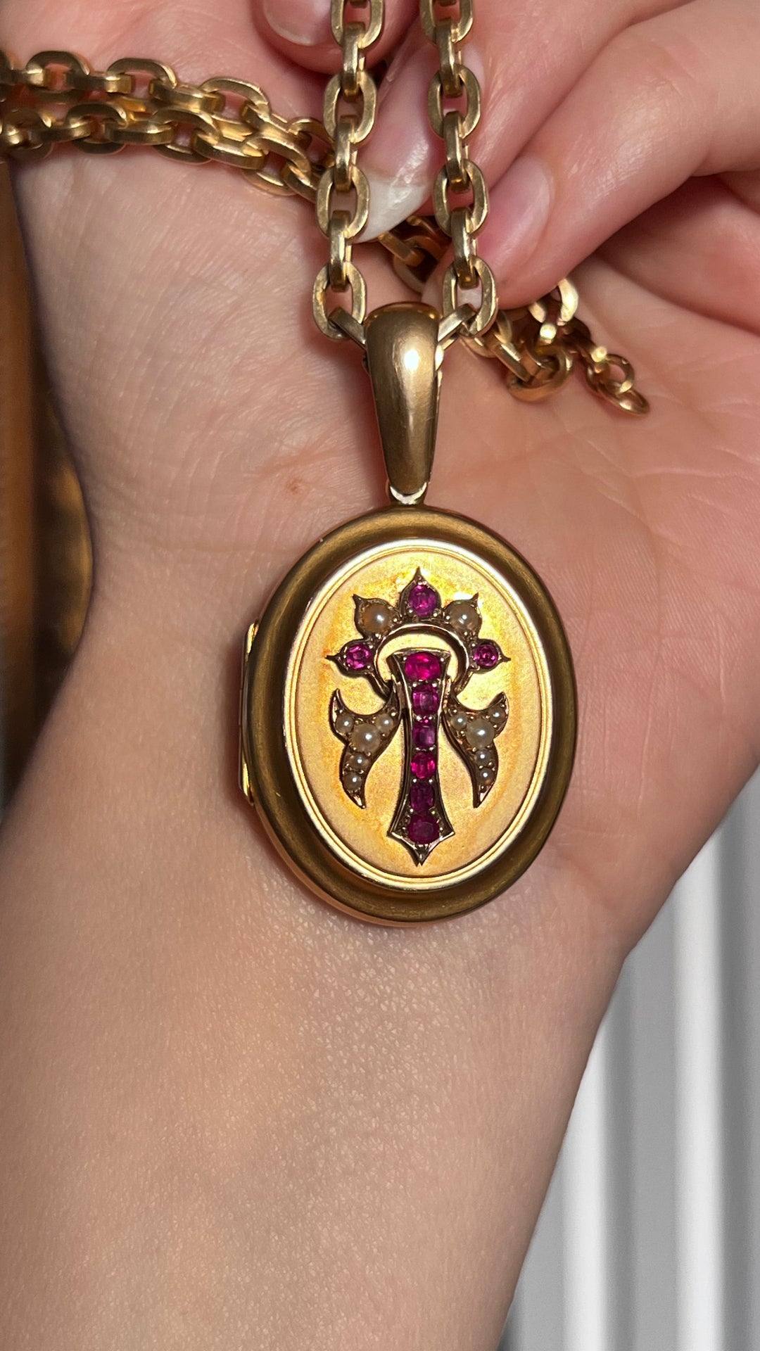 Ruby & Pearl Locket of English Origin in 15ct