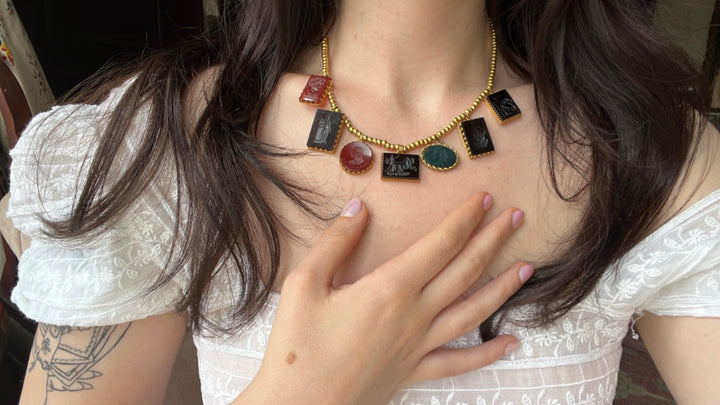 Stunning 18ct Antique Bead and Intaglio Collar Chain
