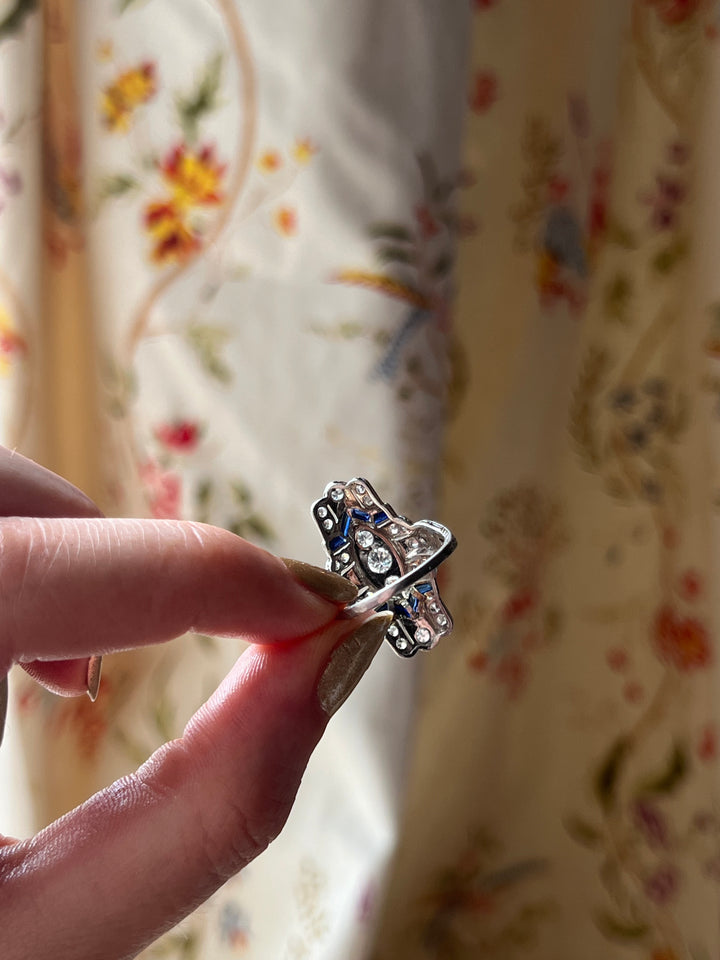 Delicate Art Deco 18k and Diamond Ring