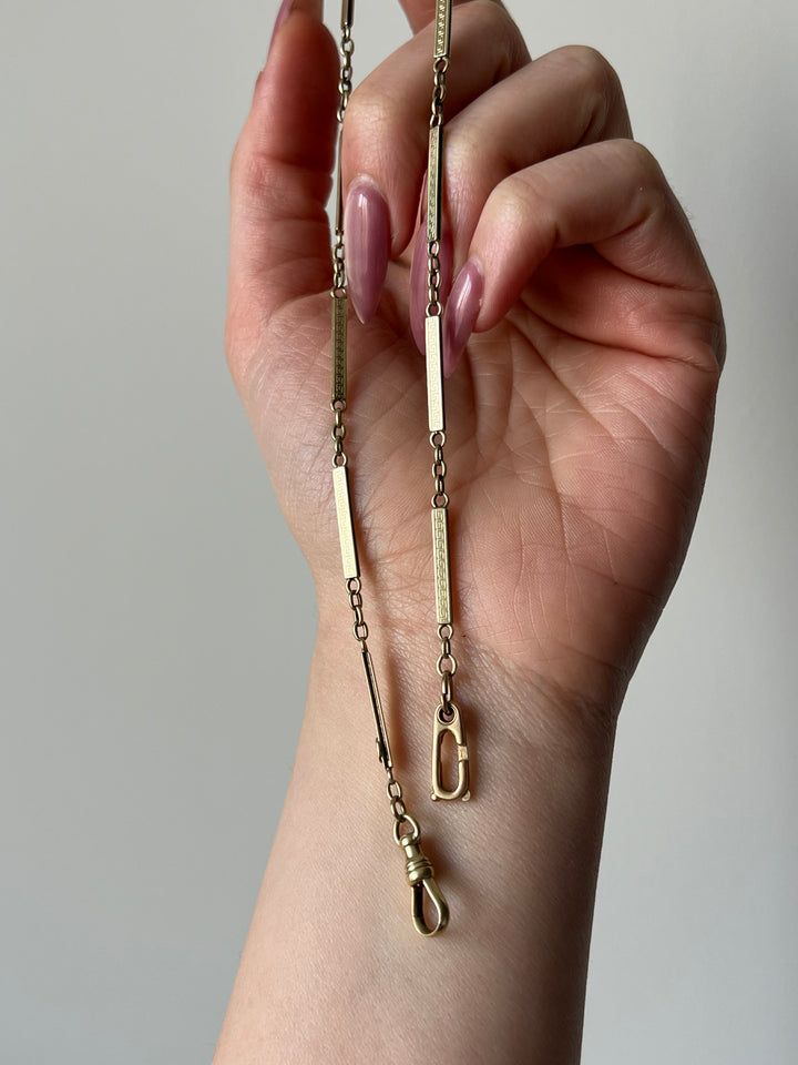 14ct Stunning Post-Deco Greek Key Bar Chain