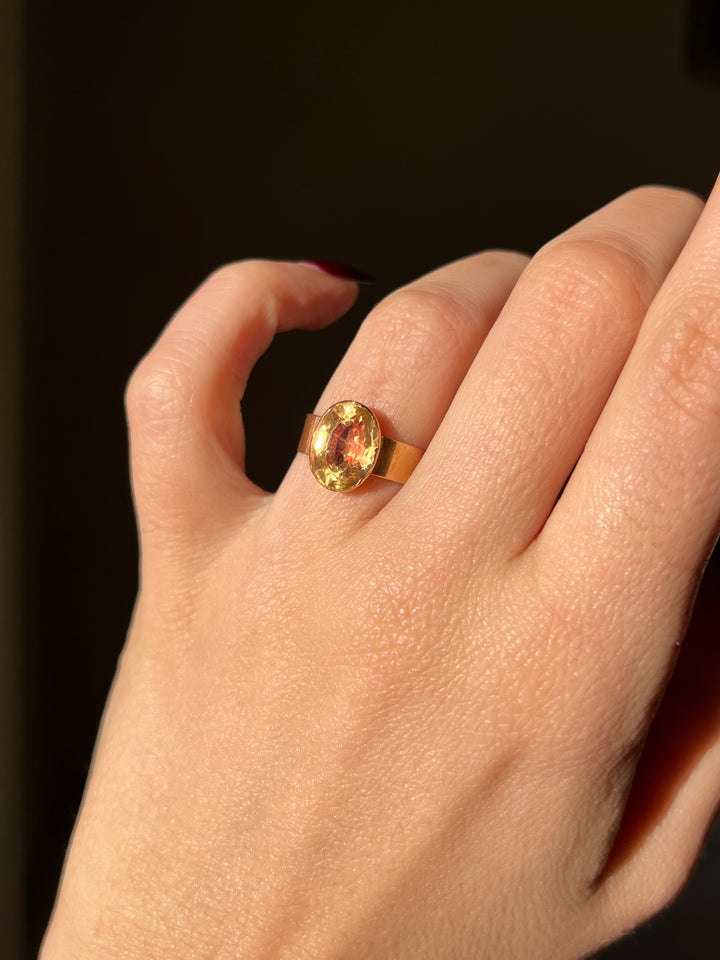 Red and Yellow Foiled Citrine Ring in 18ct