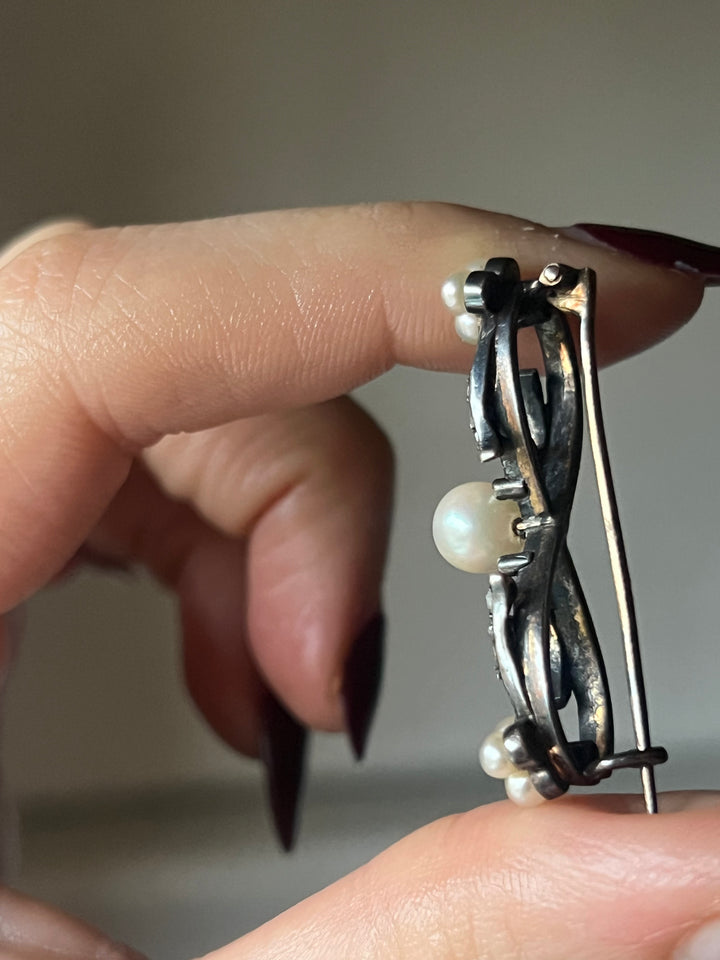 Diamond And Pearl Brooch C. 1890