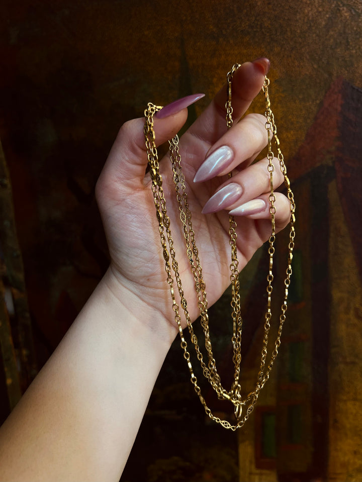 18ct French Art Nouveau Chain of 59”