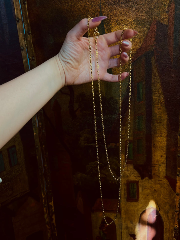 18ct French Art Nouveau Chain of 59”