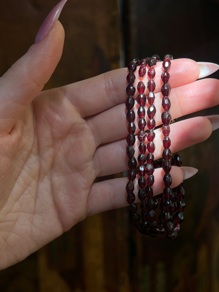 14ct Garnet Bracelet of 4 Strands circa 1860