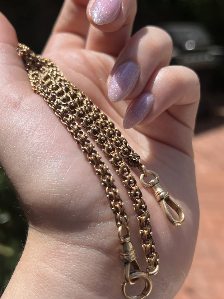Superb Archaeological Revival Chain in 14ct