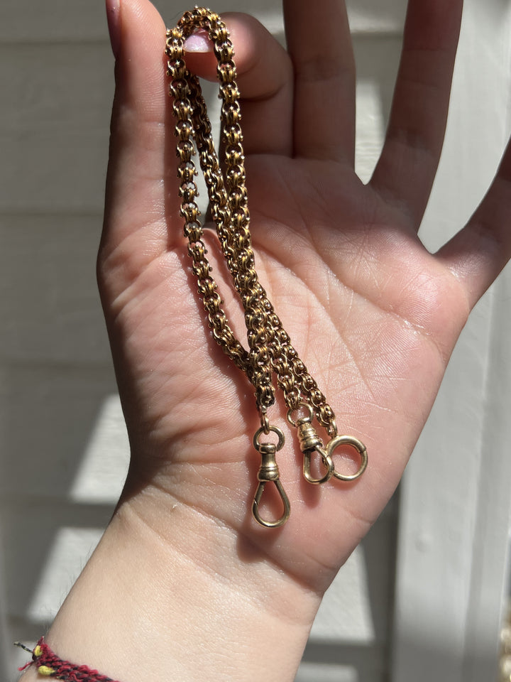 Superb Archaeological Revival Chain in 14ct