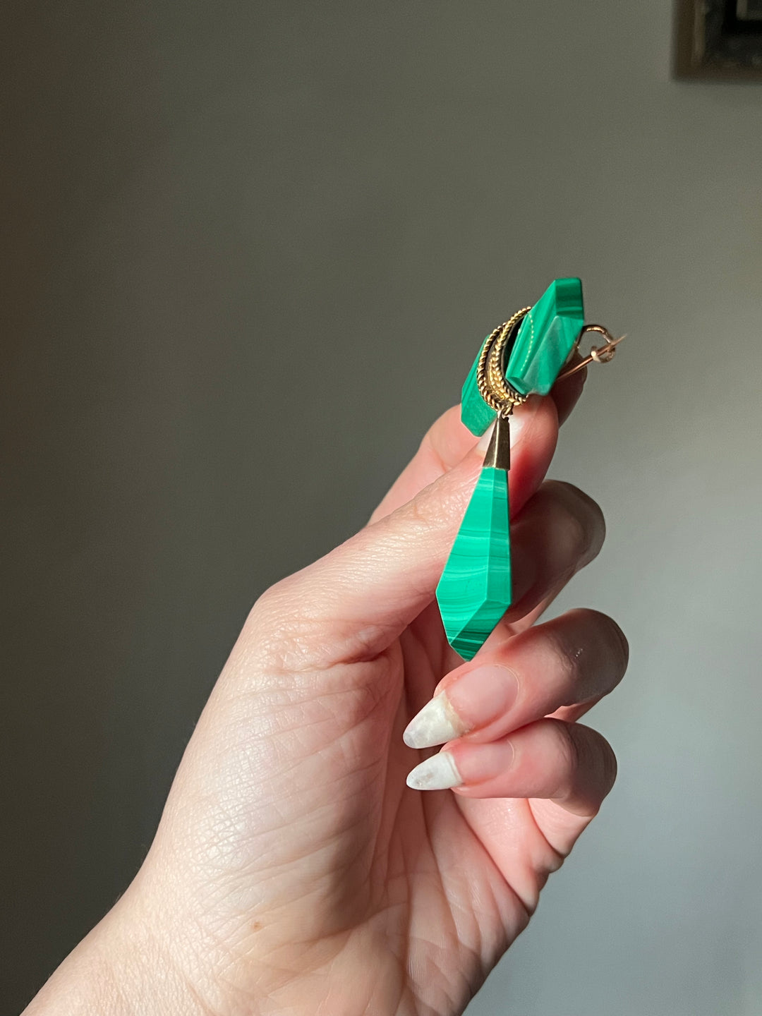 Superb Malachite Tie Brooch