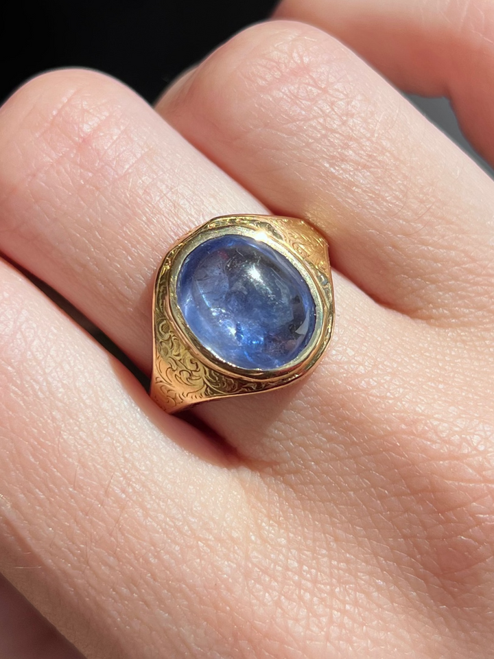 Exceptional Victorian Ceylon Sapphire Cabochon Ring | 4.60ct Unheated | 18ct Yellow Gold | c.1860s