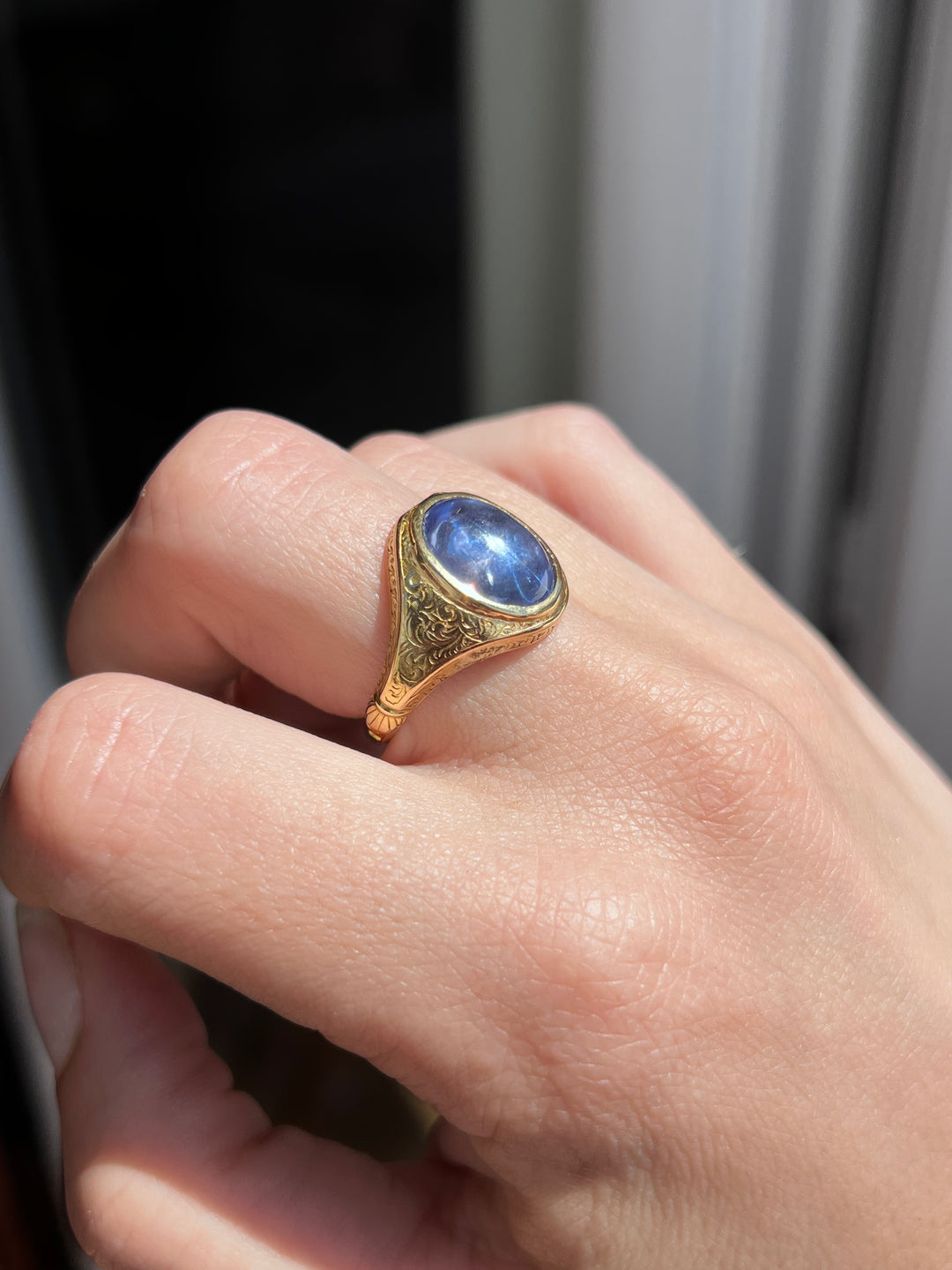 Exceptional Victorian Ceylon Sapphire Cabochon Ring | 4.60ct Unheated | 18ct Yellow Gold | c.1860s