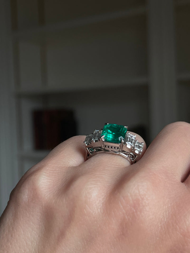 Platinum Emerald & Step Cut Diamond Ring | 4.21ctw | Solid Platinum PT900 | Vintage c.1980s