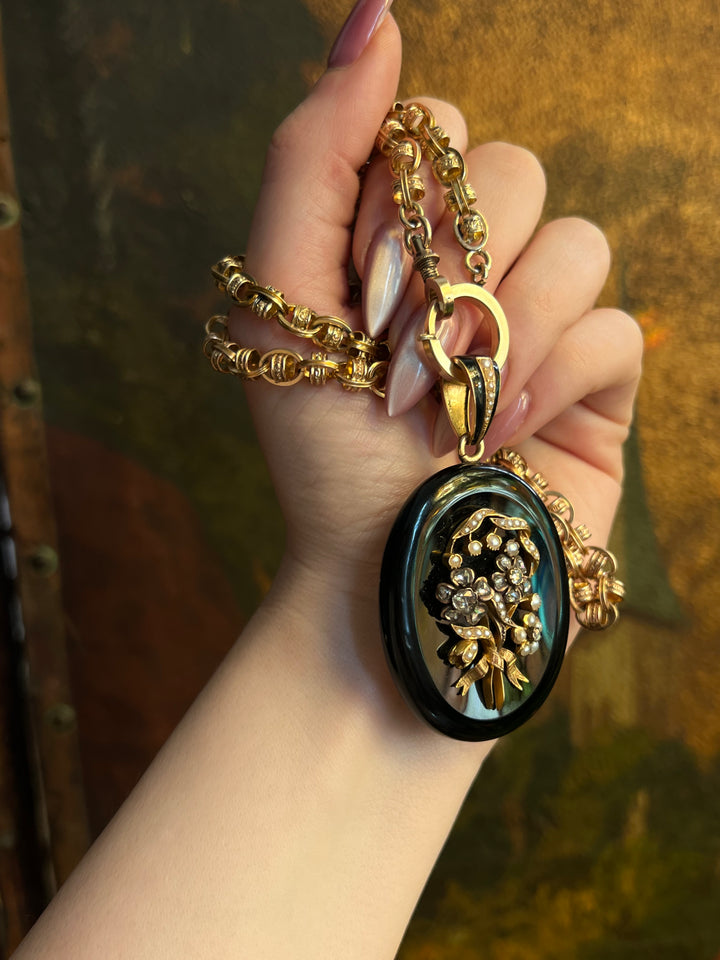 French Onyx Diamond Pearl Sentimental Locket