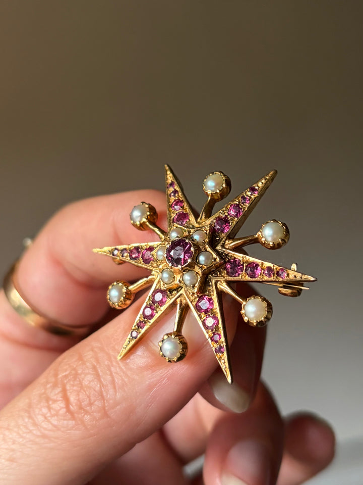 English Victorian Spinel Star Brooch with Pearls | 25 Pink/Purple Spinels | 9ct Gold | c.1870s