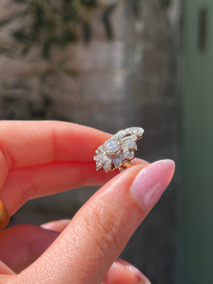 Vintage 1940’s Retro “Plume” Cluster Ring