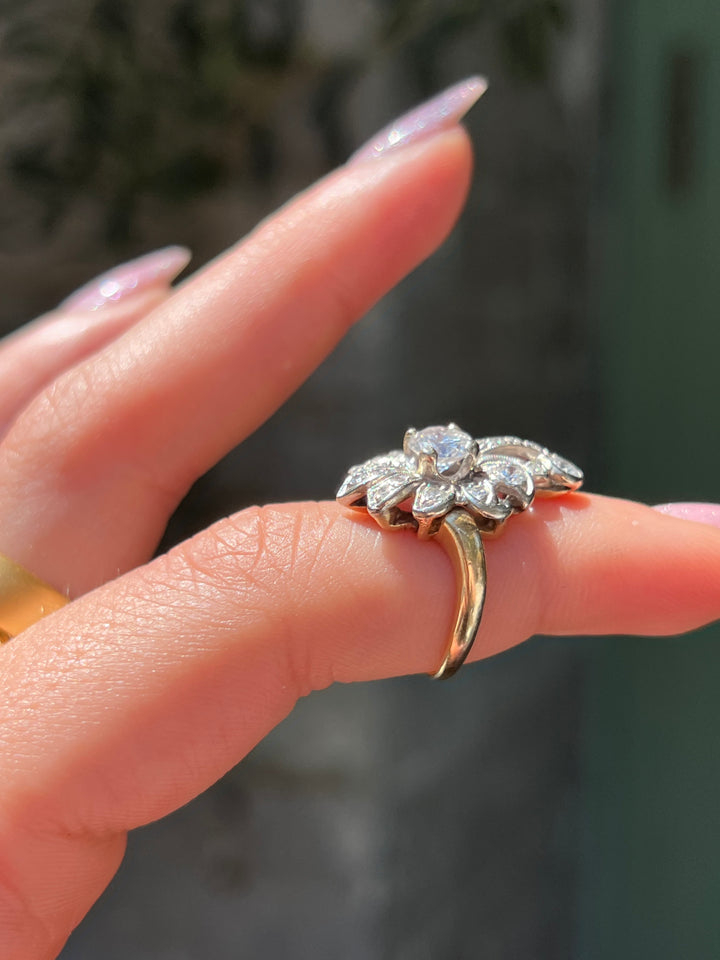 Vintage 1940’s Retro “Plume” Cluster Ring